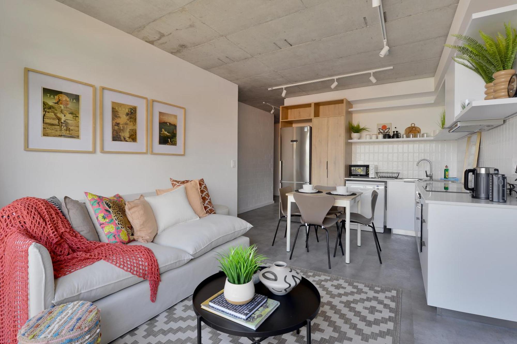 Sixonn By Fluent - Serviced Apartments Cape Town Room photo
