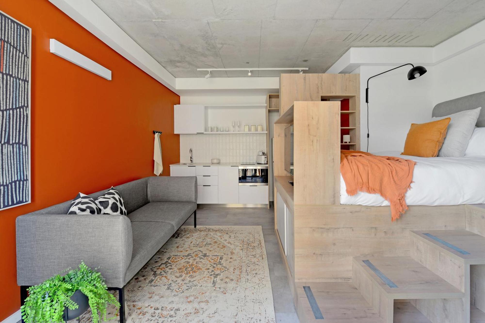Sixonn By Fluent - Serviced Apartments Cape Town Room photo